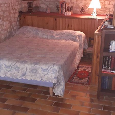 Chambre De Caractere Celles  Ngoại thất bức ảnh
